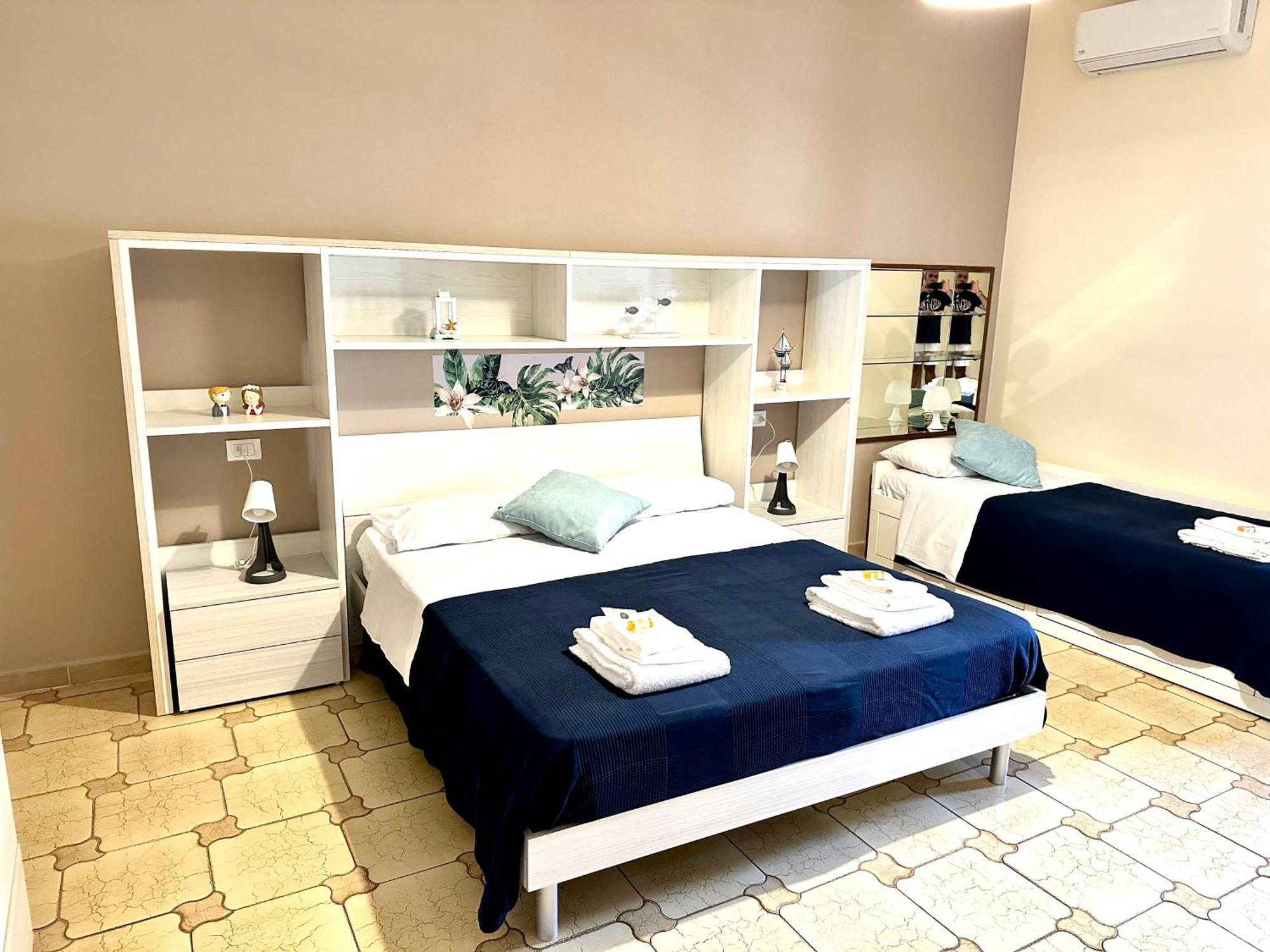 Sicily In Love 2 - Rooms & Breakfast Таорміна Номер фото